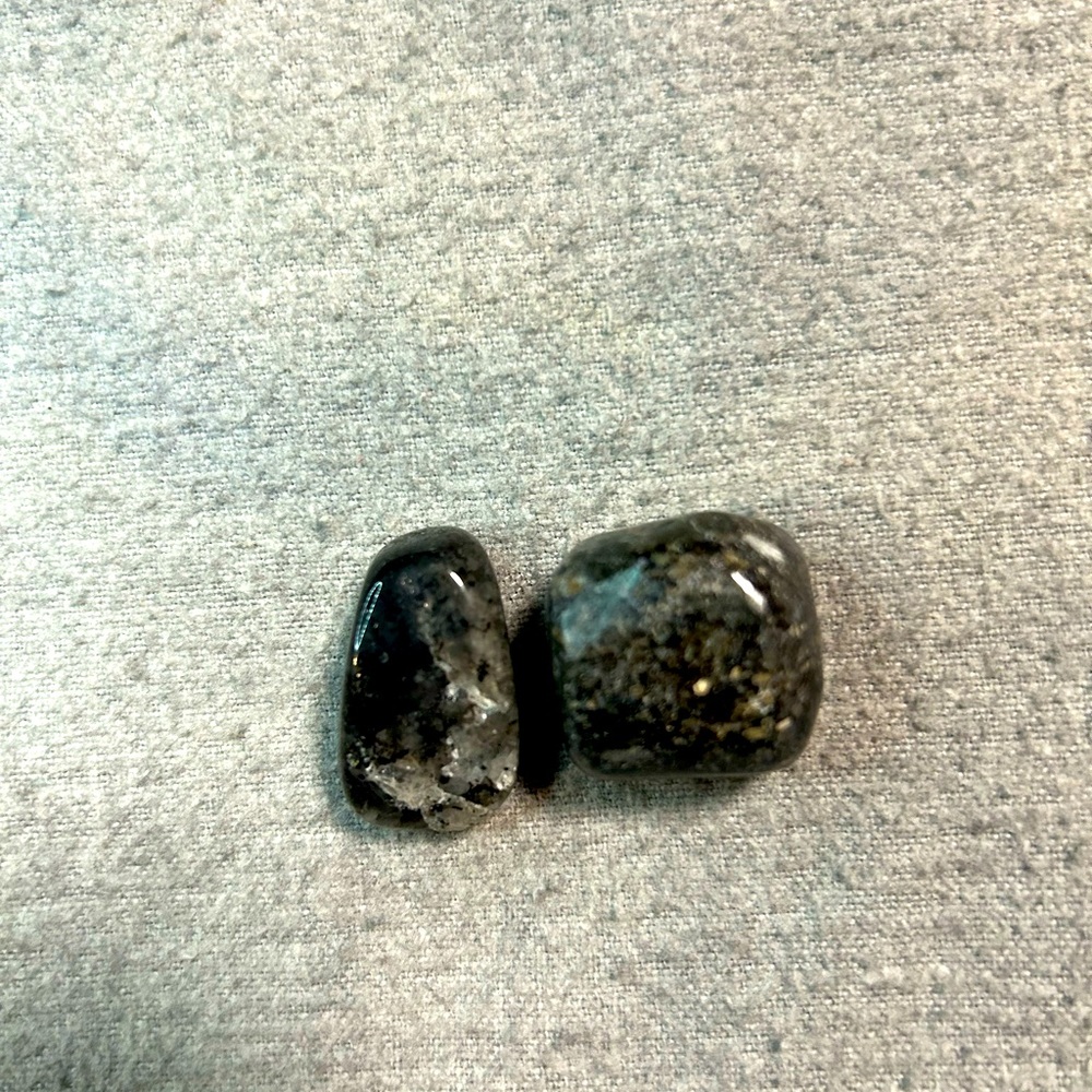 Coppernite Tumbled Stones